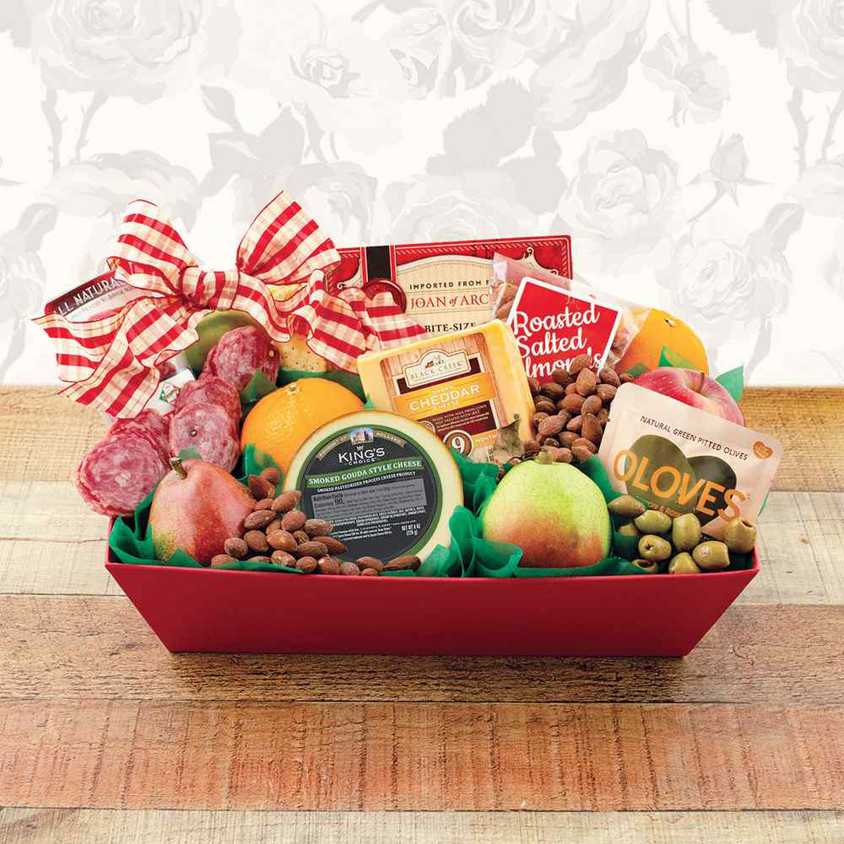 prodimages/Capalbos Fruit and Cheese Deluxe Gift Basket